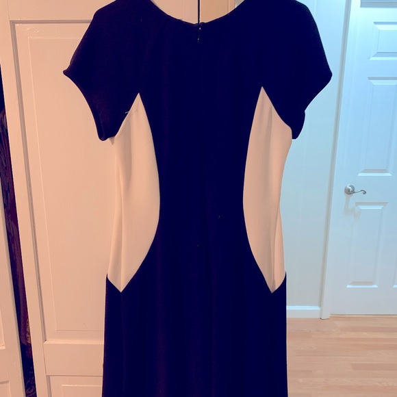 Studio One Dress - Picture 2 of 2